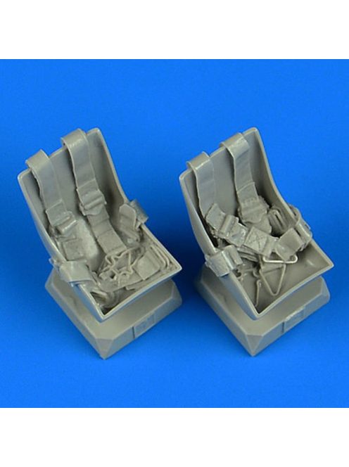 Quickboost - Bucker Bu 131 seats with seatbelts f.ICM