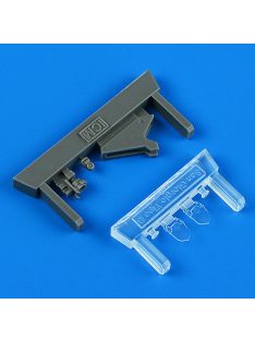  Quickboost - 1/32 Fiat CR.42 gunsight and compass for ICM kit