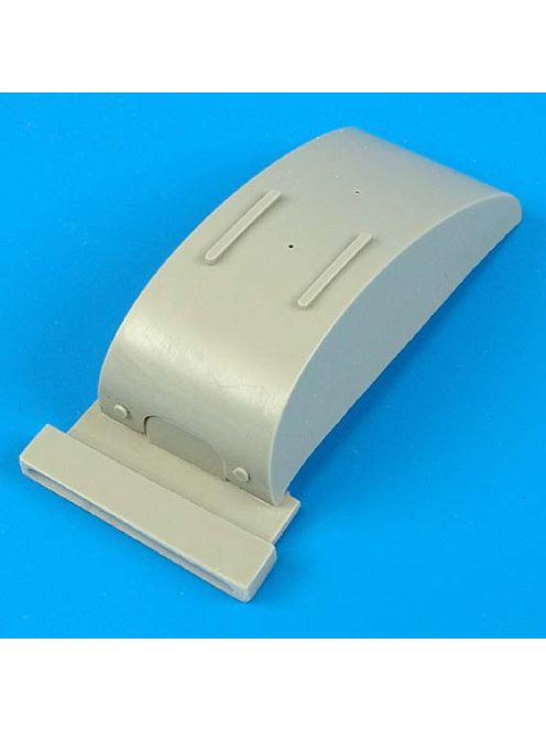 Quickboost - 1/48 Spitfire Mk. IX fuel tank