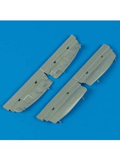 Quickboost - 1/48 Mosquito  undercarriage covers