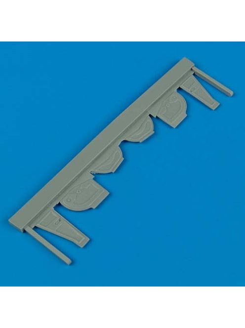 Quickboost - 1/48 Yak-3 undercarriage covers