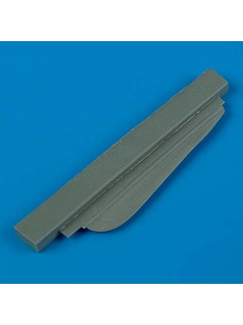 Quickboost - 1/48 MiG-17F Fresco C correct ventral fin