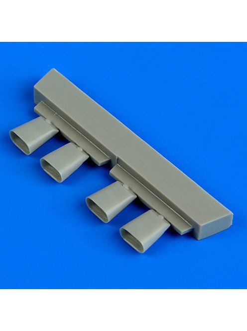 Quickboost - 1/48 C-45 air intakes