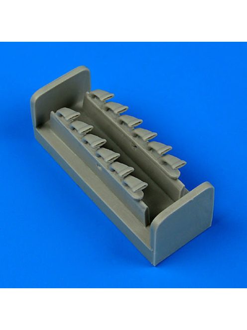 Quickboost - P-51A Mustang exhaust for ICM