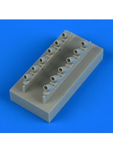 Quickboost - 1/48 P-40B Warhawk exhaust