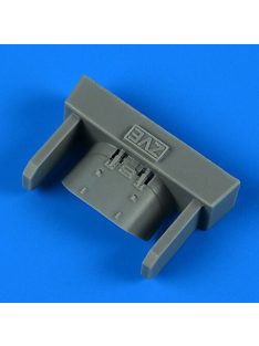 Quickboost - Su-25 Frogfoot canopy armor plate for ZVEZDA