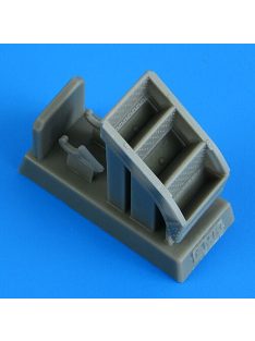 Quickboost - Mil Mi-8MT/Mi-17 entry stairs AMK