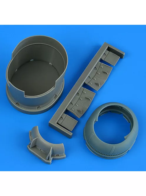 Quickboost - F6F-5 Hellcat cowling and cooling flaps (opened)