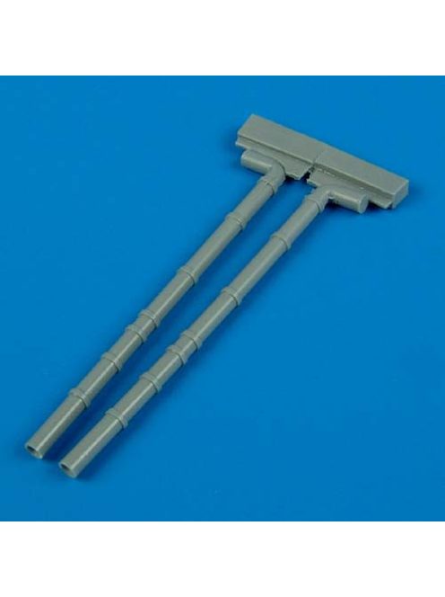 Quickboost - 1/72 Wellington fuel outlet pipe - closed flaps