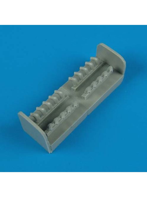 Quickboost - 1/72 Mosquito exhaust