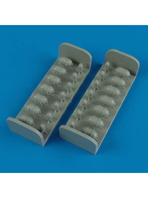 Quickboost - B-24 Liberator oxygen cylinders