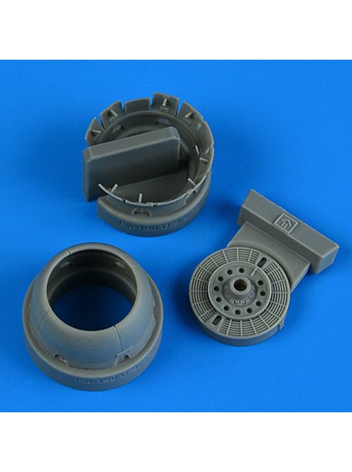 Quickboost - Fw 190D-9 cowling & cooling flaps (opened)