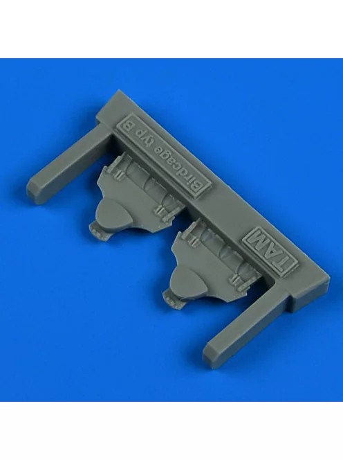 Quickboost - F4U-1 bird cage Corsair headrest type B for Tamiya