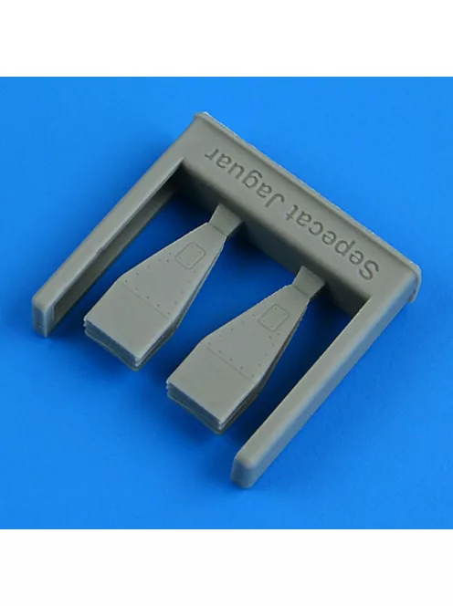 Quickboost - Sepecat Jaguar GR.1/GR.1A flare dispensers for Hobby Boss