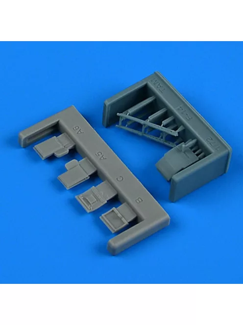 Quickboost - F-14 Tomcat ladder (opened) for Tamiya