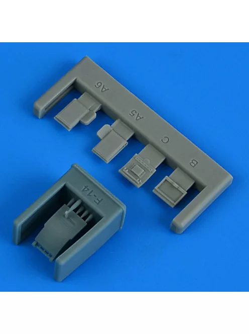 Quickboost - F-14D Tomcat extended folded ladder