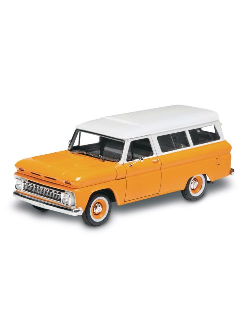 Revell - 1966 Chevy Suburban 