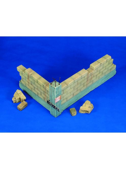 Royal Model - Israeli Wall corner