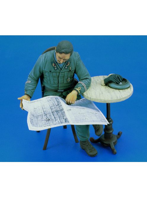 Royal Model - Italian Officer - WWII