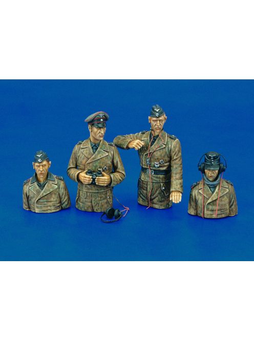 Royal Model - Waffen SS Tiger I crew - 3/2 fig-WWII