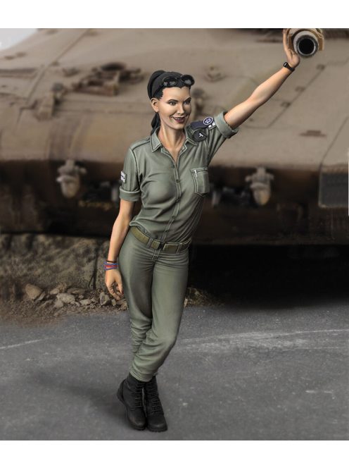 Royal Model - IDF woman soldier