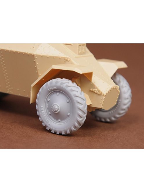 SBS Model - 1/35 39M Csaba armoured car wheel set (Firestone) - Resin for Hobby boss