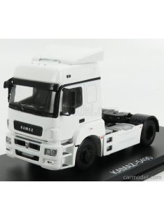   Start Scale Models - Kamaz 5490 Tractor Truck 2-Assi 2018 White