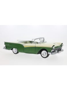 Sun Star - Ford Fairlane 500 Skyliner grün/beige 1957 1:18