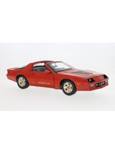 Sun Star - Chevrolet Camaro IROC rot 1985 1:18