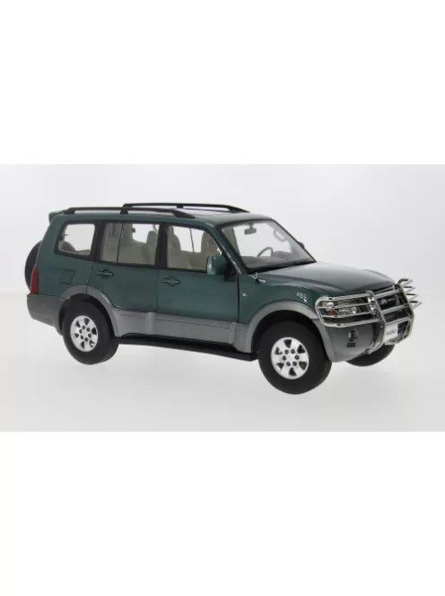 Sun Star - Mitsubishi Pajero V73, grün, 1:18