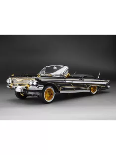   Sun Star - 1:18 Chevrolet Impala Open Convertible Lowrider, Black (with movable suspension), 1961