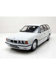   TRIPLE9 - 1:18 BMW 5 series E34 Touring year 1996 alpine white - Triple9 Collection
