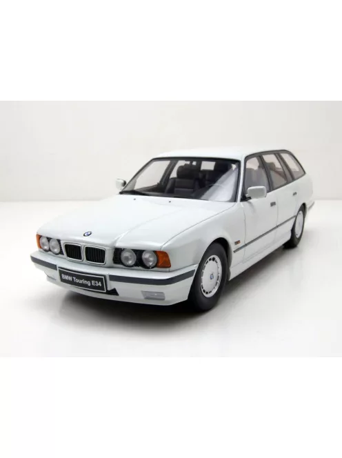 TRIPLE9 - 1:18 BMW 5 series E34 Touring year 1996 alpine white - Triple9 Collection