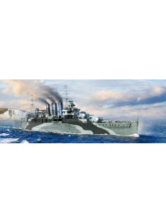 Trumpeter - HMS Kent
