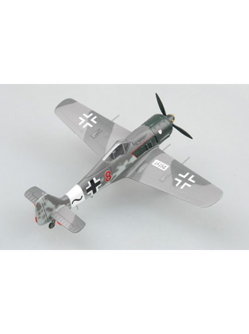 Trumpeter Easy Model - FW190A-8 "Red 8" IV./JG3, Uffz. W. Max.