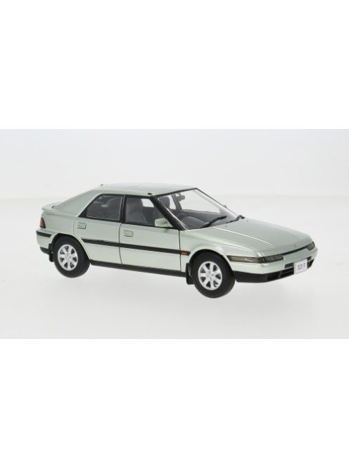 Whitebox - Mazda 323 F hellgrün 1989 1:24