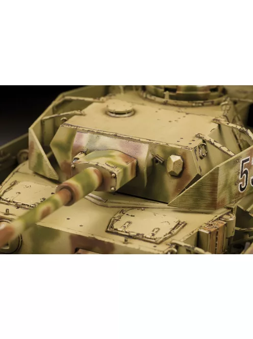 Zvezda - Panzer IV Ausf. H. 1:35 (3620)